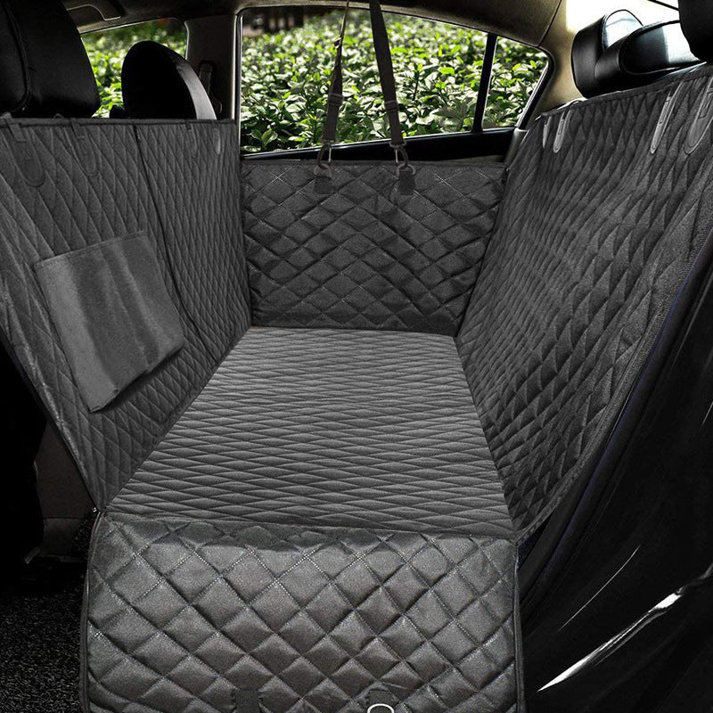 Black Middle Zip cover fitted across the back seat